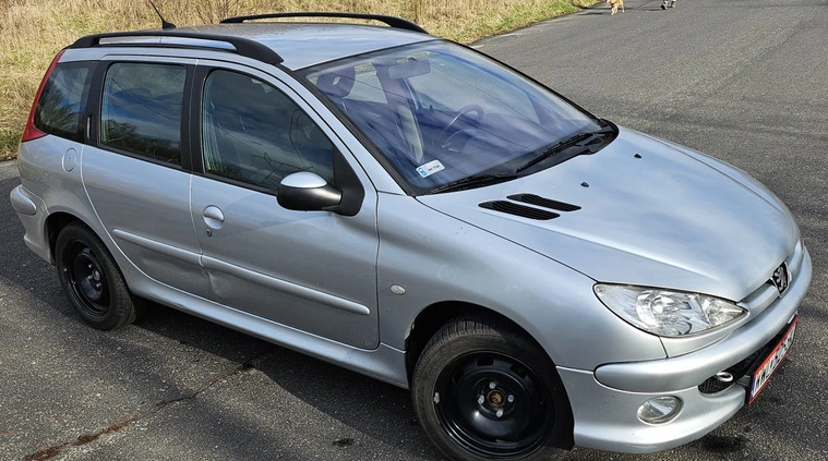 Peugeot 206 cena 6500 przebieg: 186000, rok produkcji 2003 z Łódź małe 667